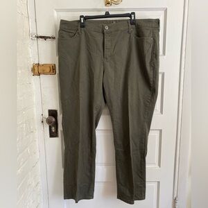 St. John’s Bay Women Olive Green Straight Leg Pants Size 22W
